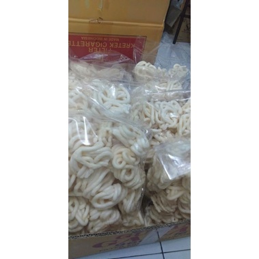 

KERUPUK SANGGUL 250 GRAM