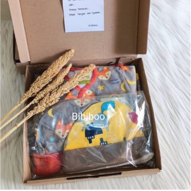 

Tambahan packing box hampers