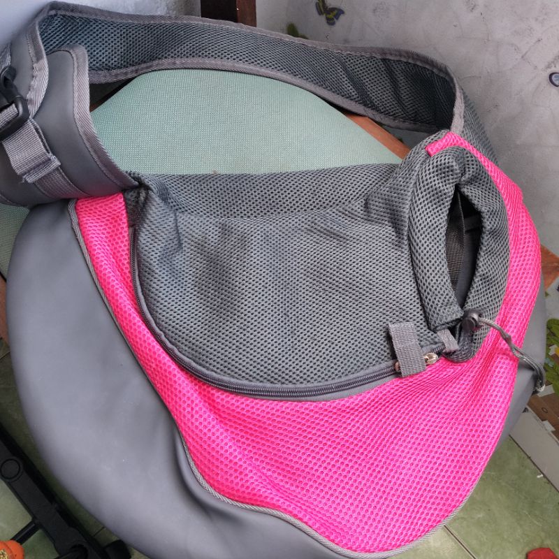 Tas Gendong Kucing / Pet Carrier Kucing / Pet Cargo / Tas Ransel Kucing Bekas Preloved