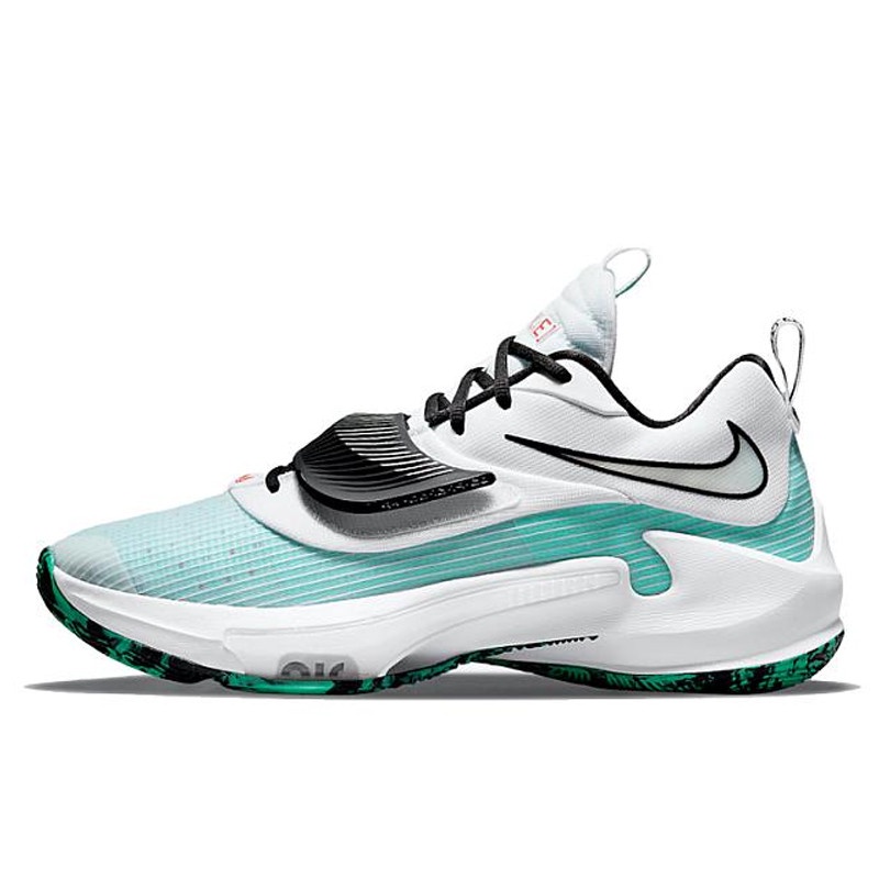 zoom freak all white