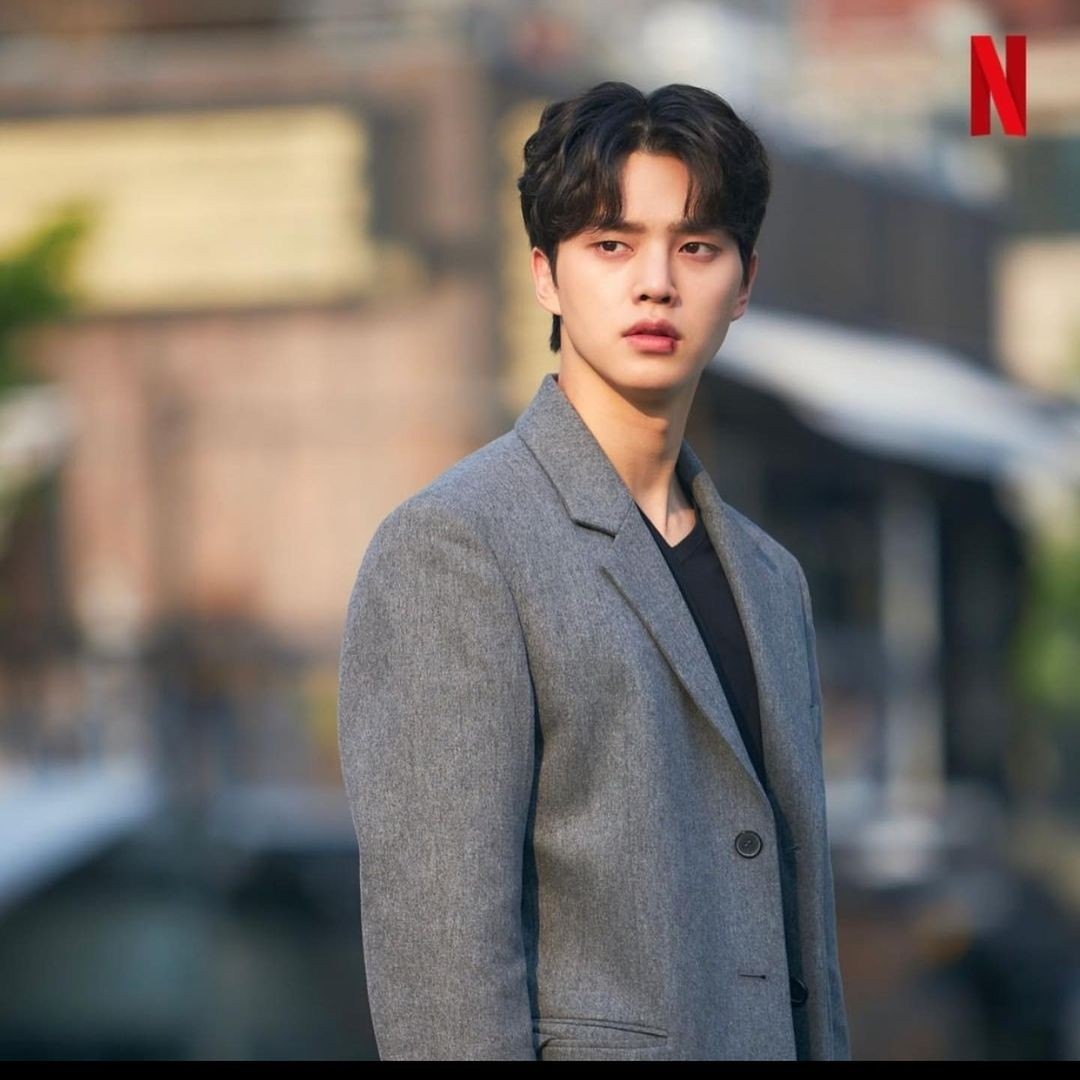 Pradawita Batik Kemeja Slim Fit Fortune 1b-merah