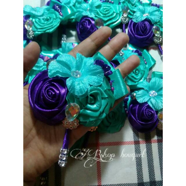 Pretty Boutonniere / korsase jas