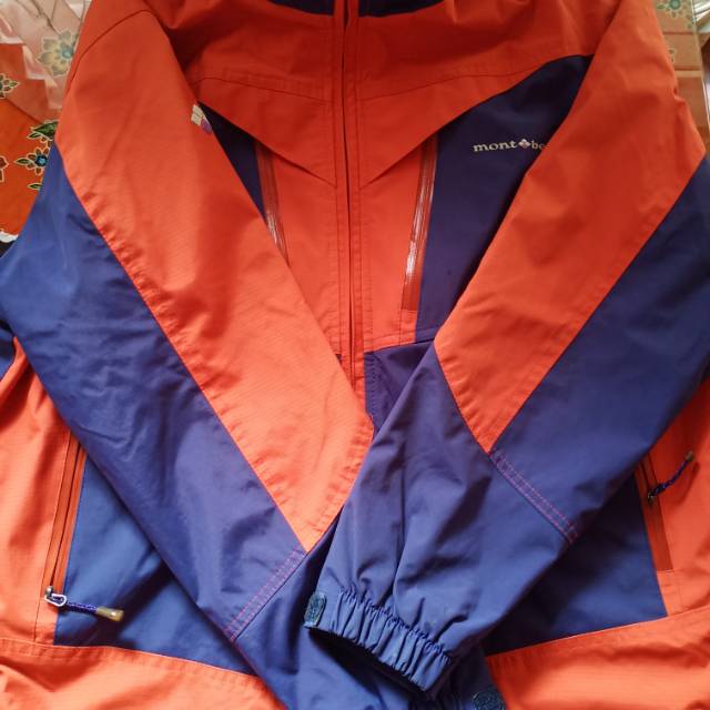Jaket Anti air hujan / Parasut / Tebel