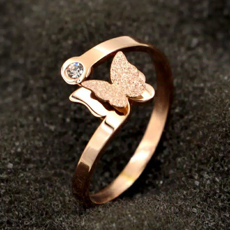 Fourfashion Cincin Bentuk Kupu-Kupu Bahan Titanium Steel Warna Rose Gold Gaya Korea Untuk Wanita