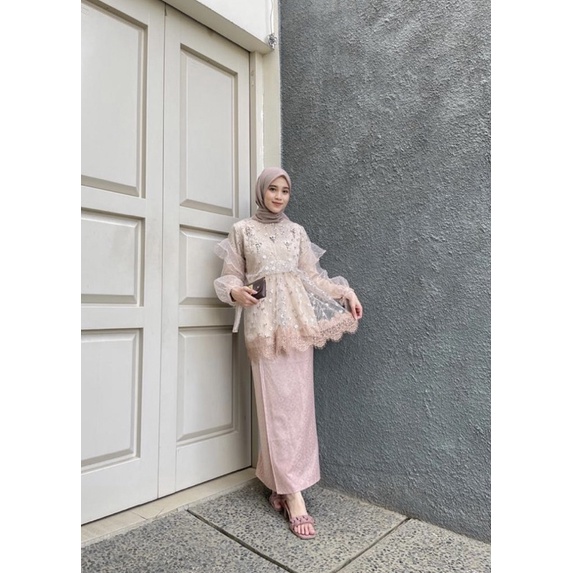 New Kebaya Aurora by jaleela.id / Kebaya Wisuda/ Baju Wisuda/ Kebaya Kondangan/ Baju Kondangan/ Keba