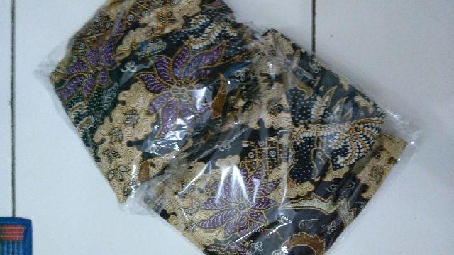 Best Seller Batik Couple Solo Halus Hitam Ungu Sasmaya