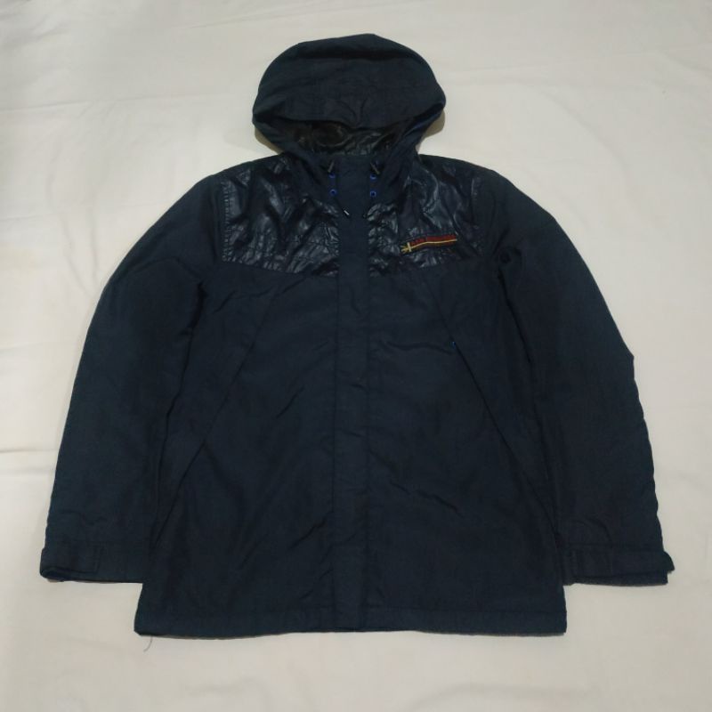 Jaket Outdoor Ask Enquired