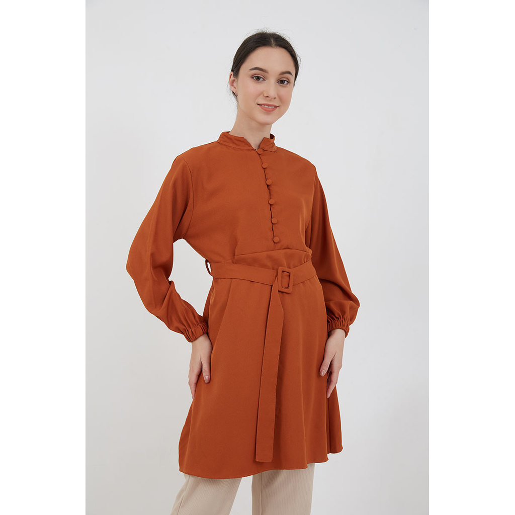 Berrybenka - Atasan Blouse Wanita Sofia Mutia Tied Blouse-4
