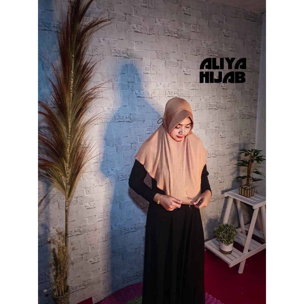 Kerudung jersey plisket tali tambang