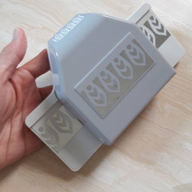 JUAL RUGI PRELOVED Paper Punch Martha Stewart Circle Cutter Pembolong Kertas Lingkaran Bundar