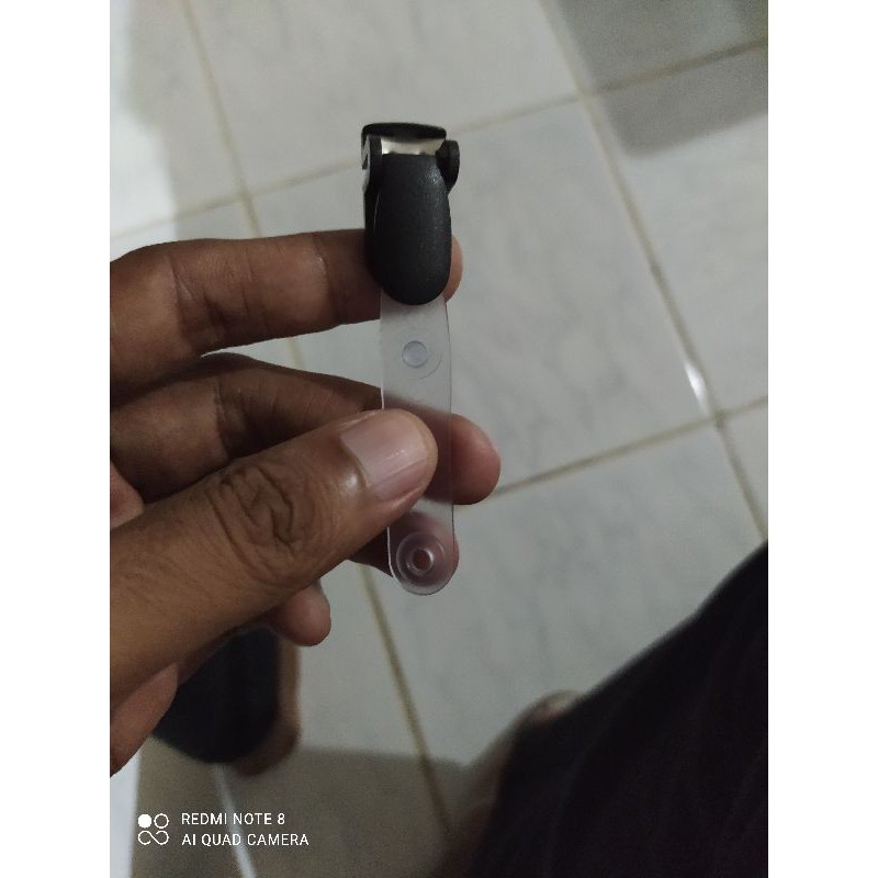 

Penjepit kerang id card jepit name tag hitam terlaris