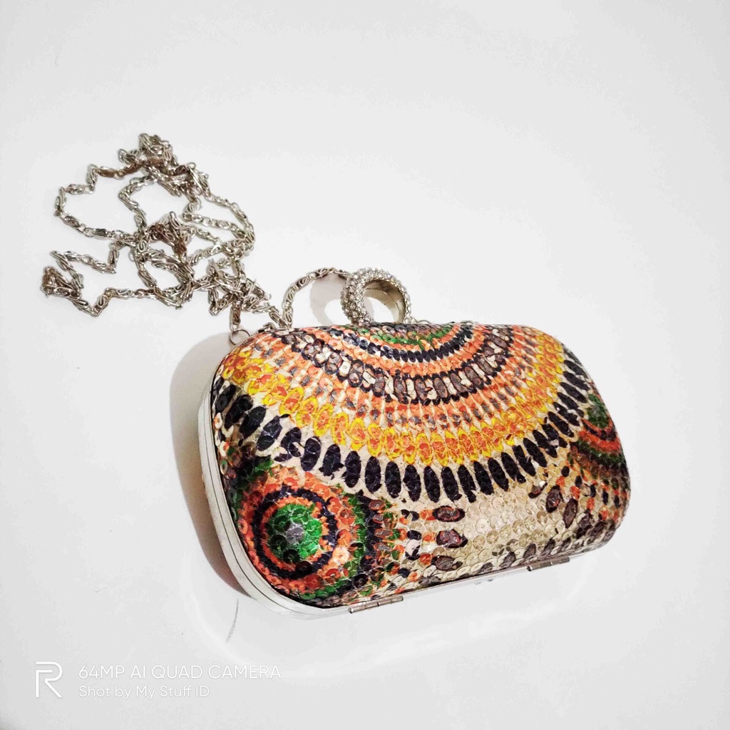 TAS PESTA MANIK MOTE CLUTCH BEKAS PRELOVED