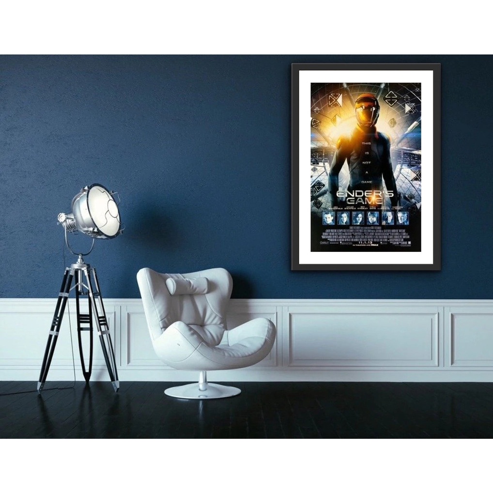 Poster Bingkai / Hiasan Dinding / Poster Film / Enders Game - 594