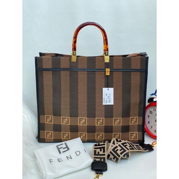 Fendi sunshine shopper ceramic handle