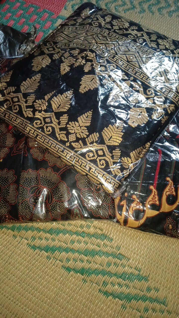 Maura Couple - Sania Ruffle Batik Couple Ori Ndoro Jowi Dnt Garansi Termurah Shopee - Shopa