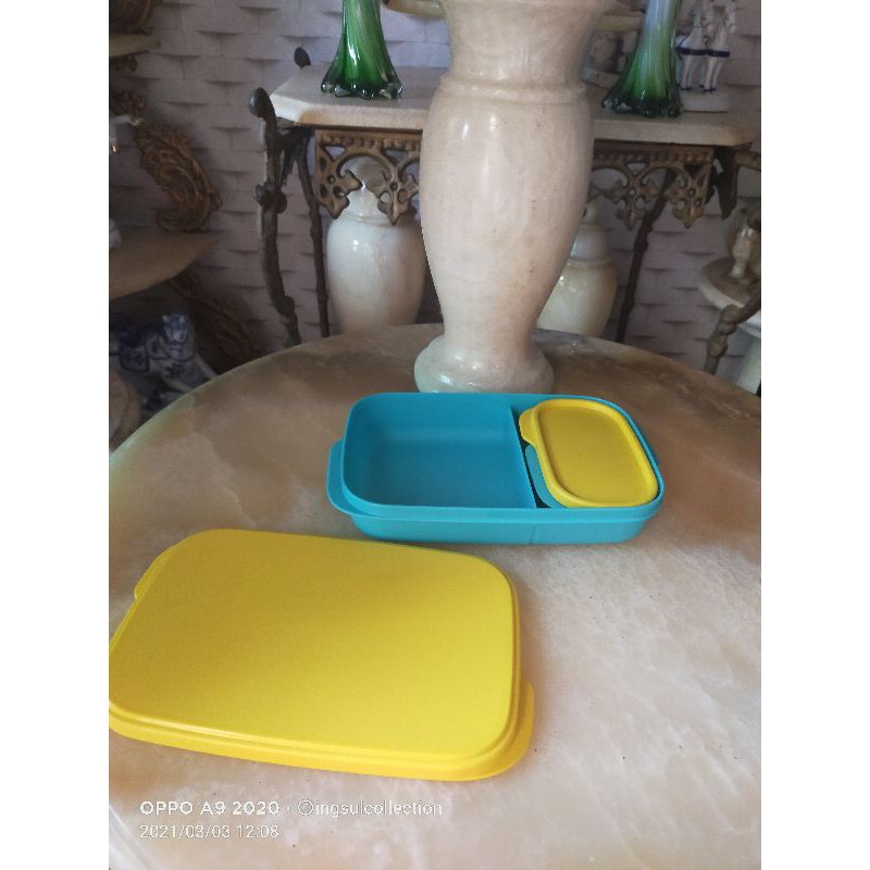 tempat makan tupperware