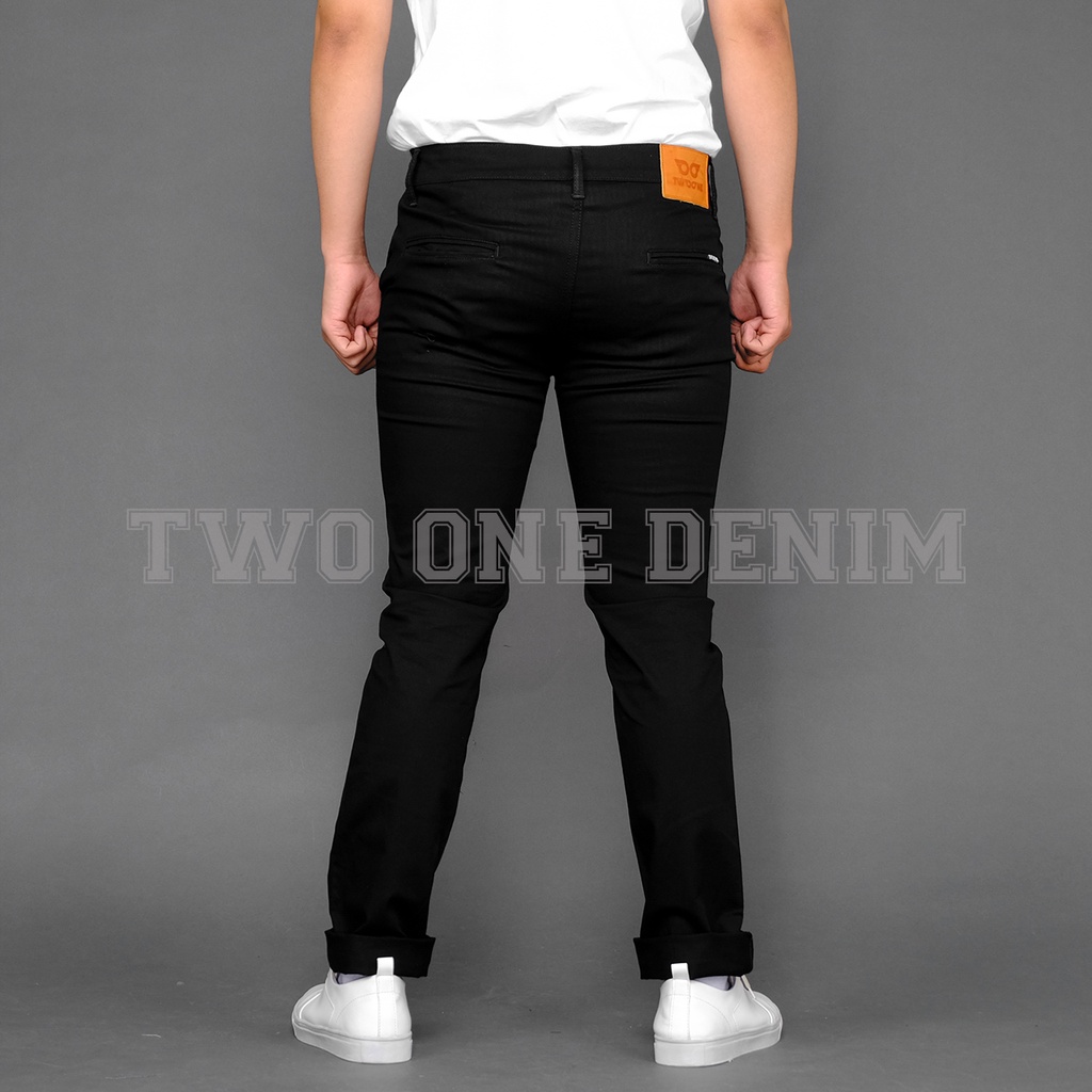 TWO ONE - Celana Chinos Panjang Pria Slim Fit Hitam