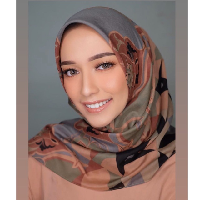 READY KYRA SCARF FROSTY BUKAN TAFFY