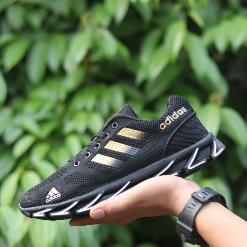 PROMO 8.8 ADIDAS SPRINGBLADE IMPORT VHIETNAM COWOK