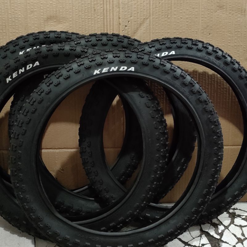 Ban Luar Sepeda Bmx 18 x 2.125 Kenda