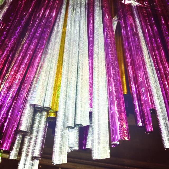 

Plastik hologram mengkilap