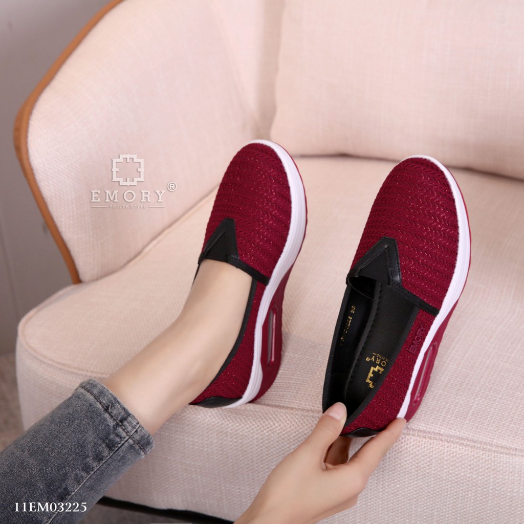 rothys garnet sneakers