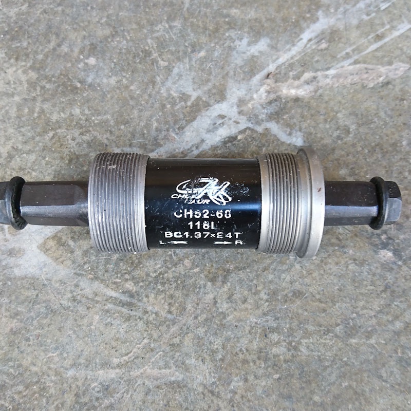 Bottom Bracket BB Kotak CH Chin Haur 113 118 122 Taiwan