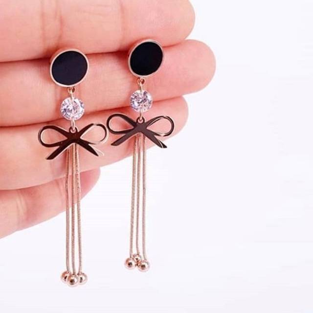 Anting Panjang Titanium