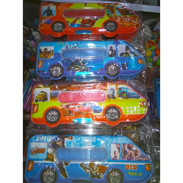 

tepak magnet/tempat pensil magnet