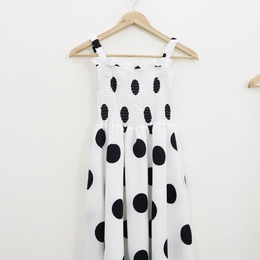 Loye dots dress - Thejanclothes