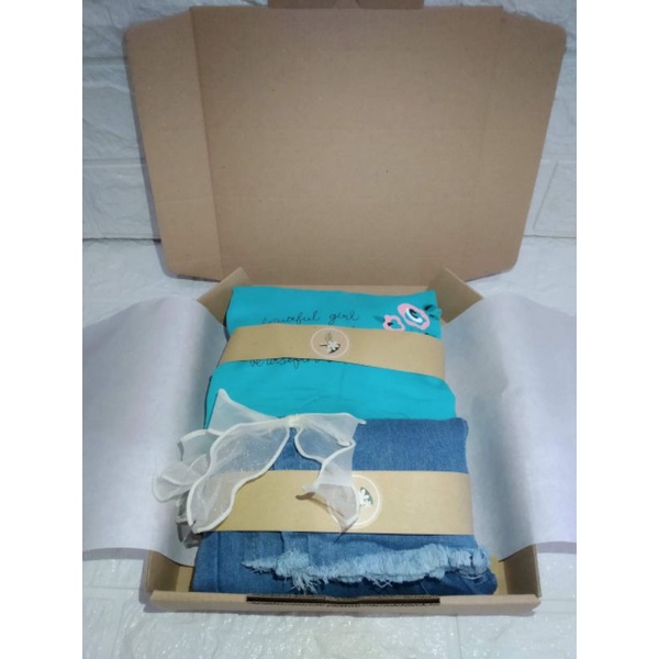 hampers newborn gift set baby setelan balon anak