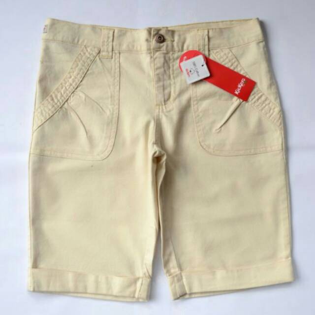 Celana bermuda kickers