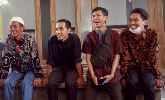 Kemeja Warna Polosan Murah Bayar Di Tempat