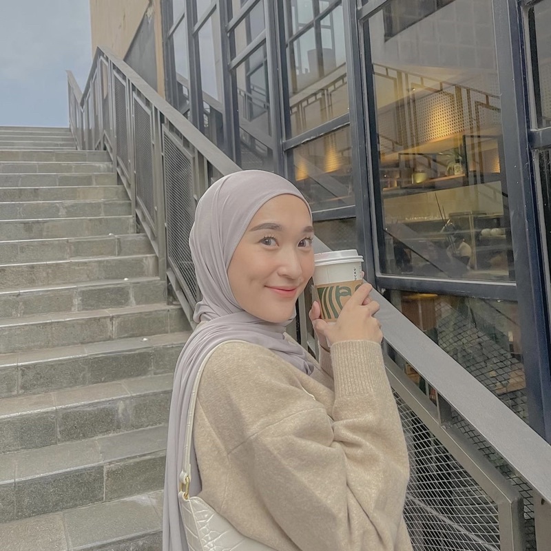 AMYRA SHAWL MIRACHOLECCT