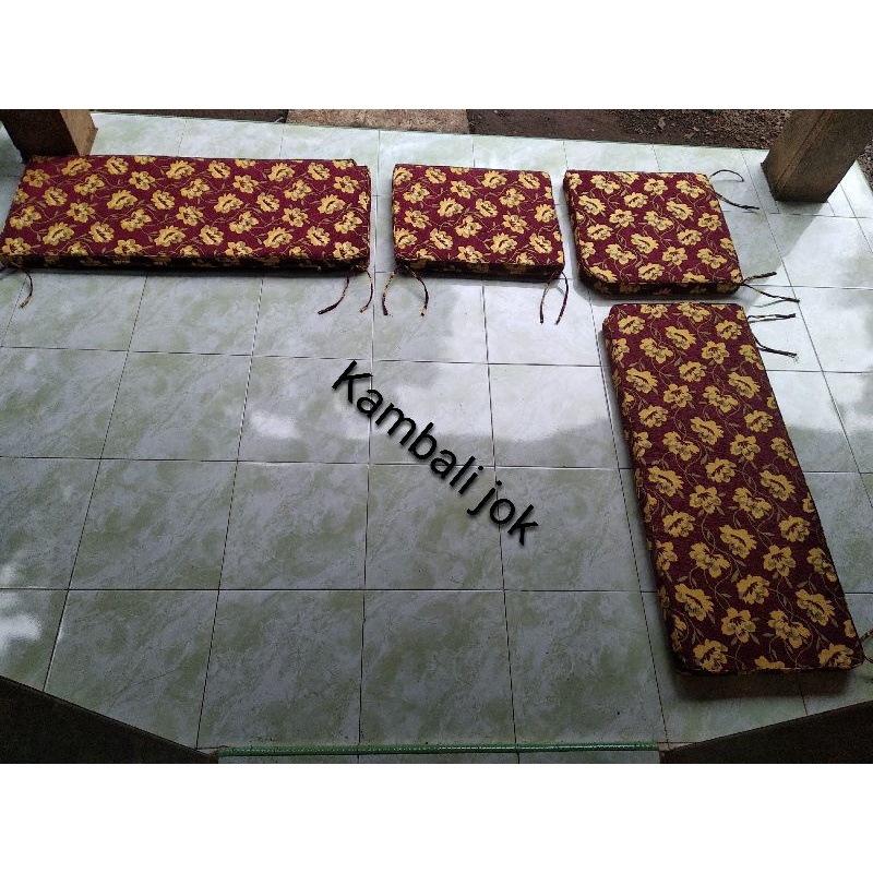SARUNG + isi BUSA jok bantalan dudukan kursi TAMU ( MOTIF BUNGA ),,HARGA 1 SET FORMASI 2-2-1-1 tebal