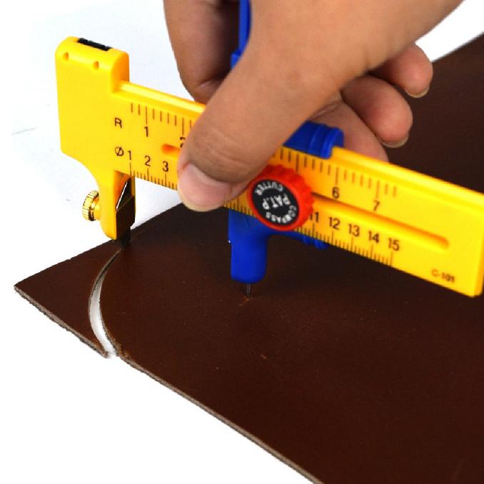 

Spesial Compass Cutter / Circle Cutter / Pisau Pemotong Lingkaran Dafa C-101 Berkualitas