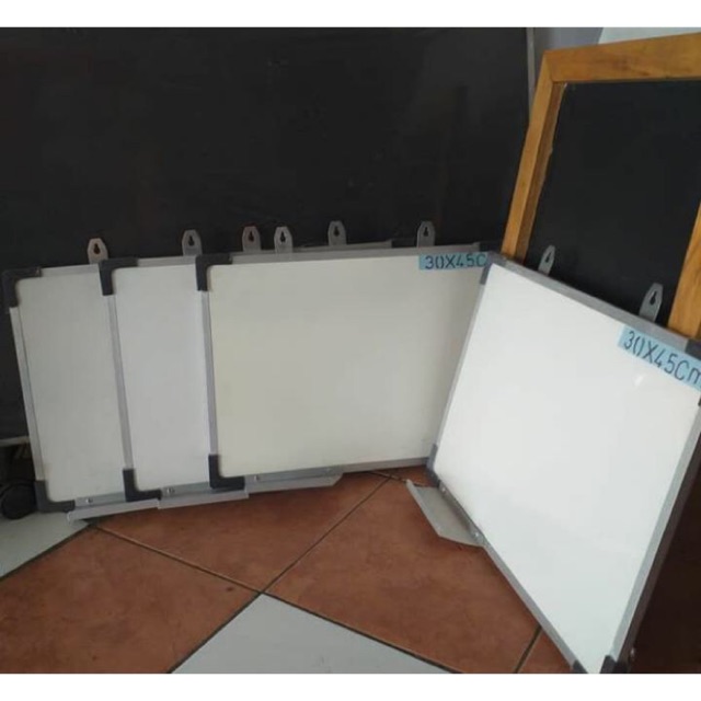 

Papan Tulis Whiteboar 30x45cm