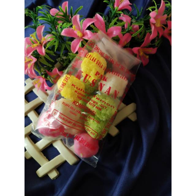 

Geplak & Wajik klethik snack khas Jogja/250gr