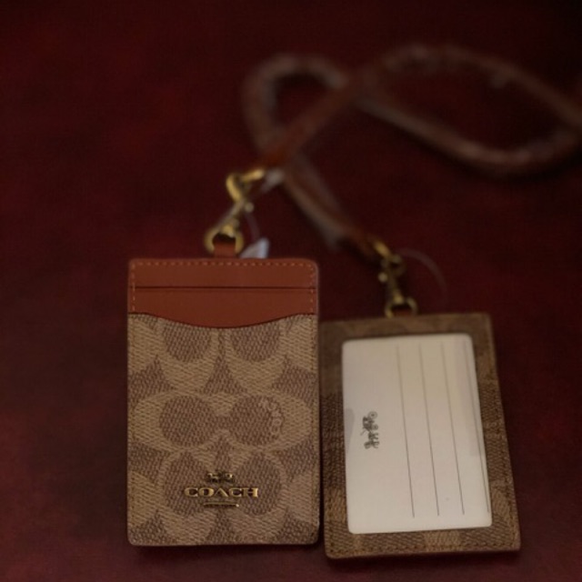 

Coach Lanyard Id