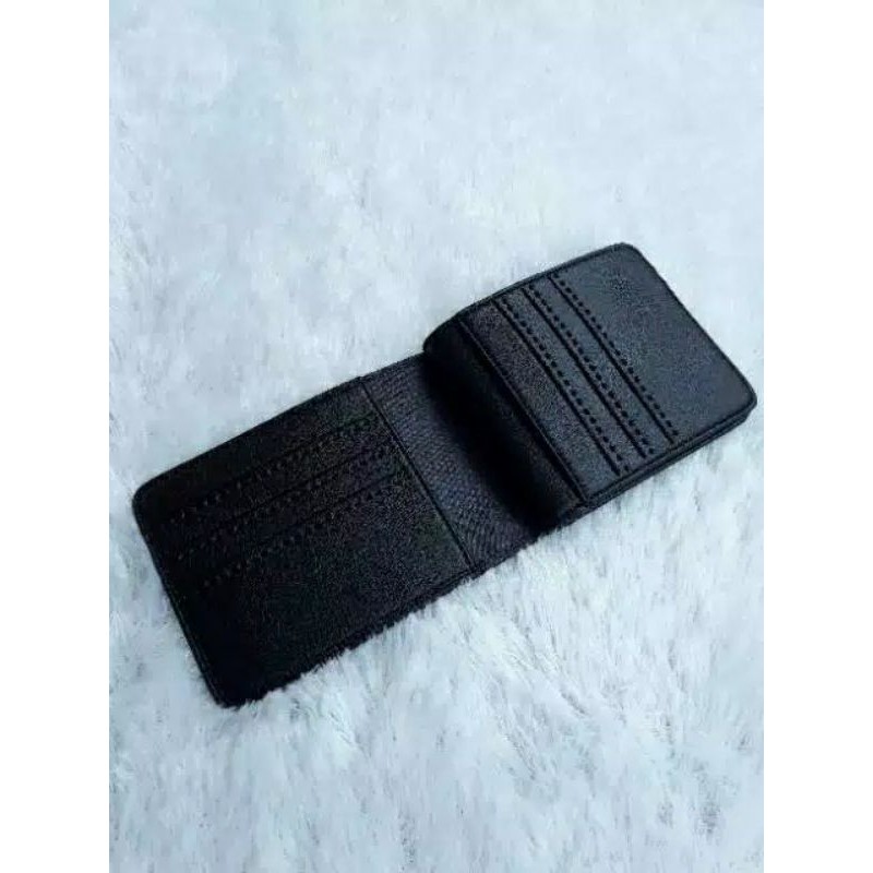 Dompet Pria Lipat Model Pendek Lvs Hitam Emboss Murah