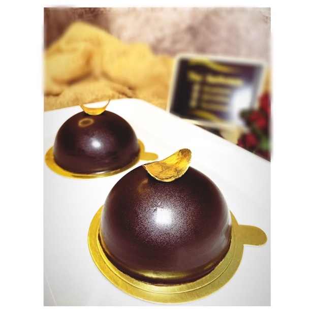 

Ptichye Moloko Russian Bird's Milk Cake / Russian Souffle Cake