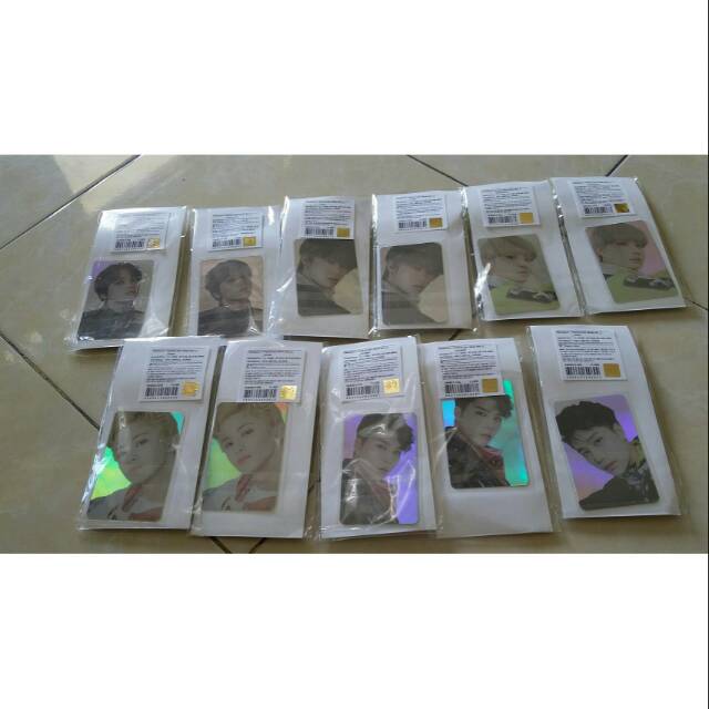 NCT World Tour Photo Exhibition Photo Key Ring + Hologram Card Set