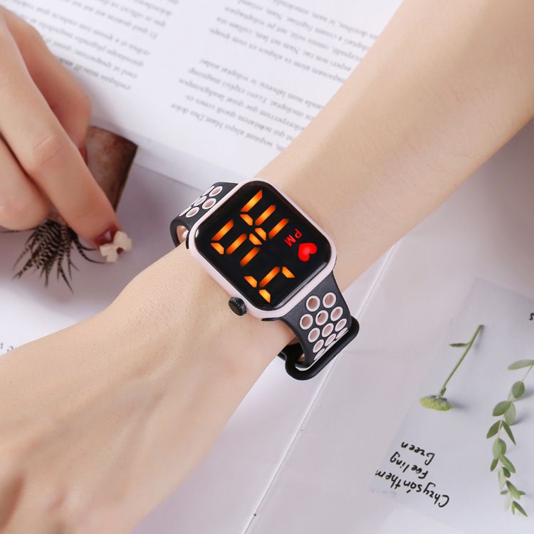 COD Jam Tangan LED Fashion Couple Anak Remaja Import Premium Digital Pria Wanita Rubber Electronic M132