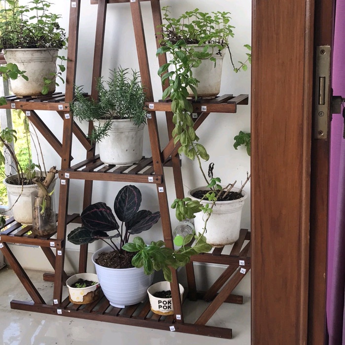 Rak Tanaman - Rak Bunga Kayu/Rak Tanaman Susun