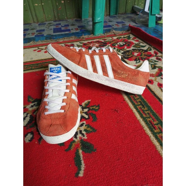 adidas gazzele second