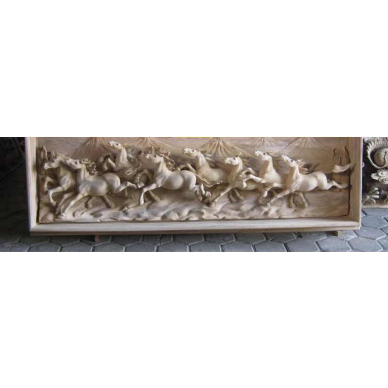 Relief Ukir Kuda Lari
