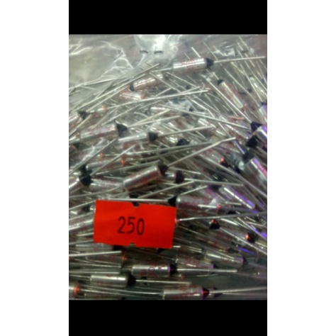 thermofuse 250derajat 10amper ac 250vol jual per/1pak isi 100pcs