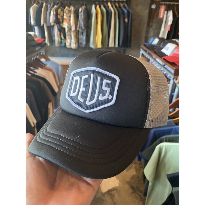 deus original