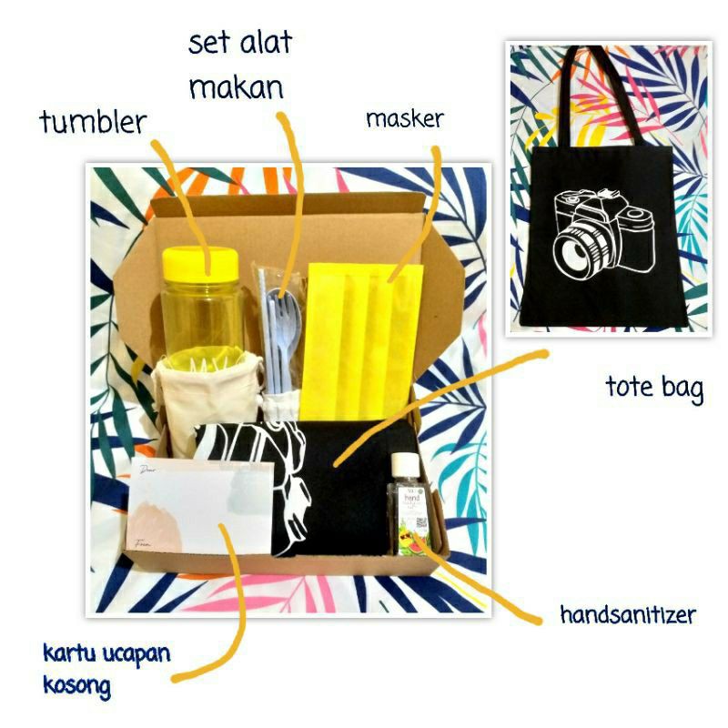 

Hampers new normal kit , gift box , kado cowok , kado cewek , parcel lebaran, hamper idul fitri ,