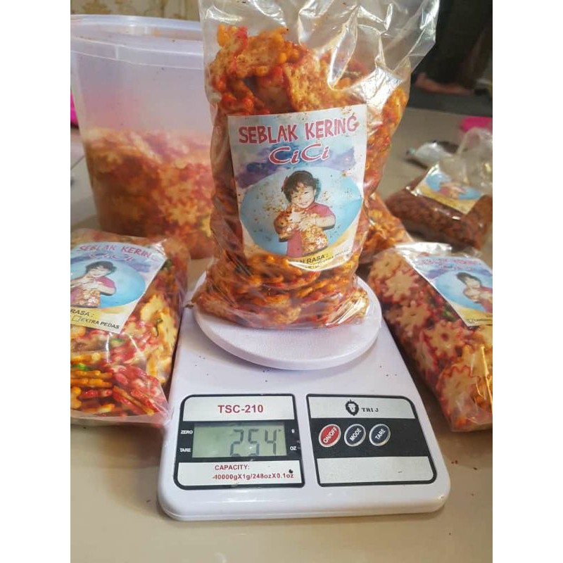 

KERUPUK SEBLAK KERING 250G Murah - Teh Cici Asli Bandung